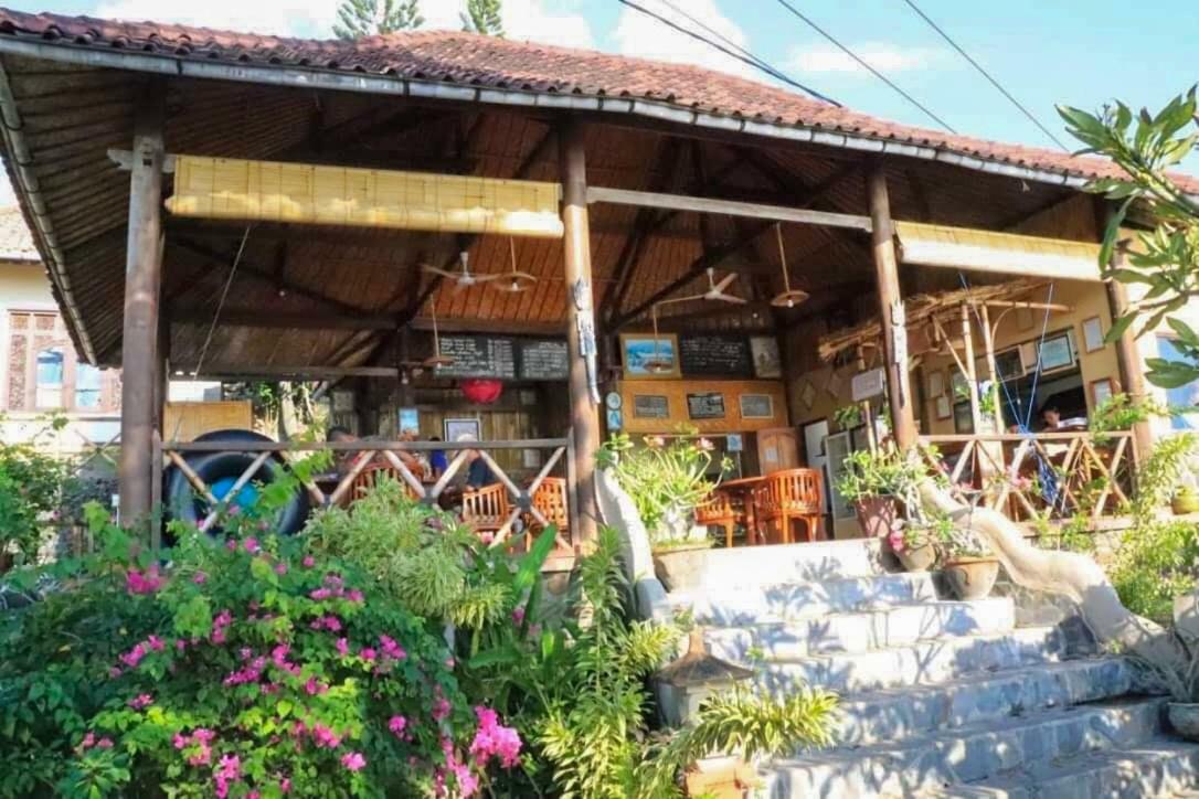 Eka Purnama Cottages Amed Eksteriør billede